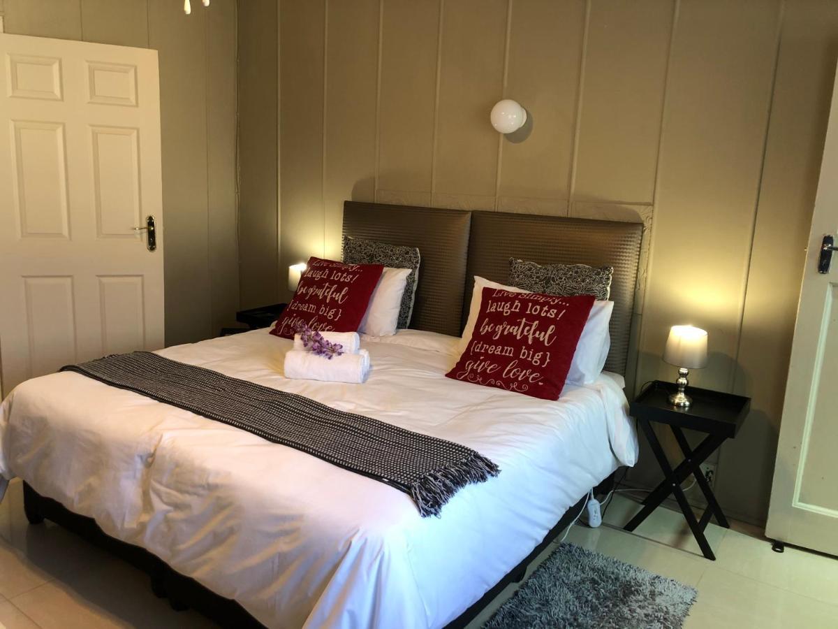 The Lavender Guesthouse Kroonstad Exteriör bild